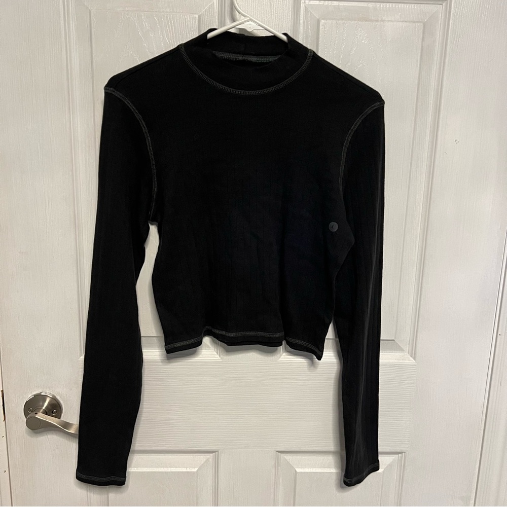 5/$100 AE Grey Top